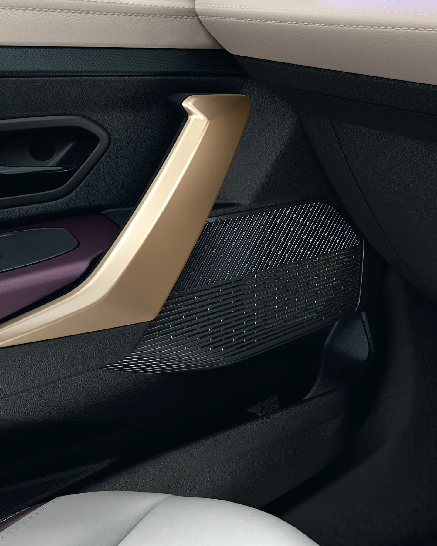 Arkamys surround sound speaker in the Nissan Tekton